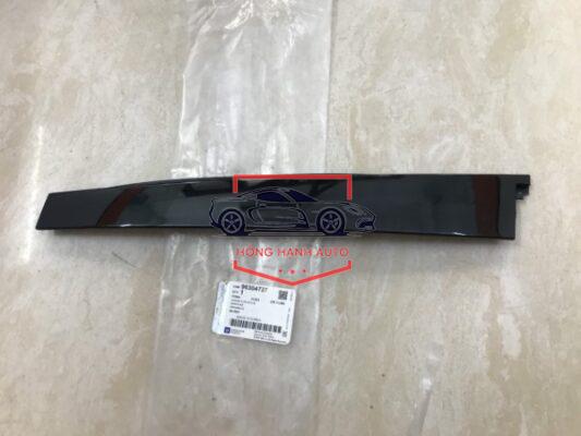 ỐP TRỤ CỬA NGOÀI XE DAEWOO LANOS 2005