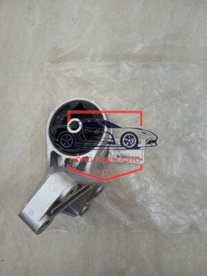 CHÂN MÁY SAU XĂNG CHEVROLET CAPTIVA | 96626828