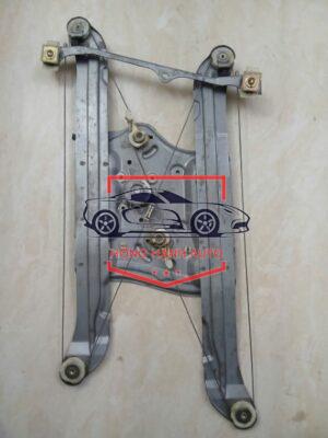 COMPA LÊN KÍNH MITSUBISHI GRANDIS 2007 | MR989947