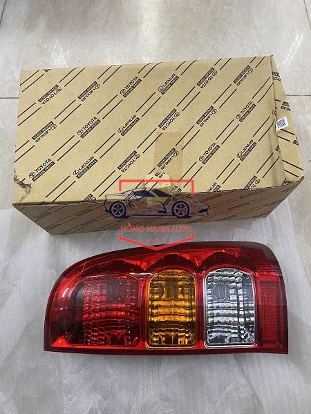 ĐÈN HẬU TOYOTA HILUX 2011