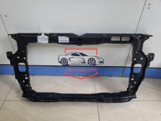 khung xương két nước hyundai accent 2023