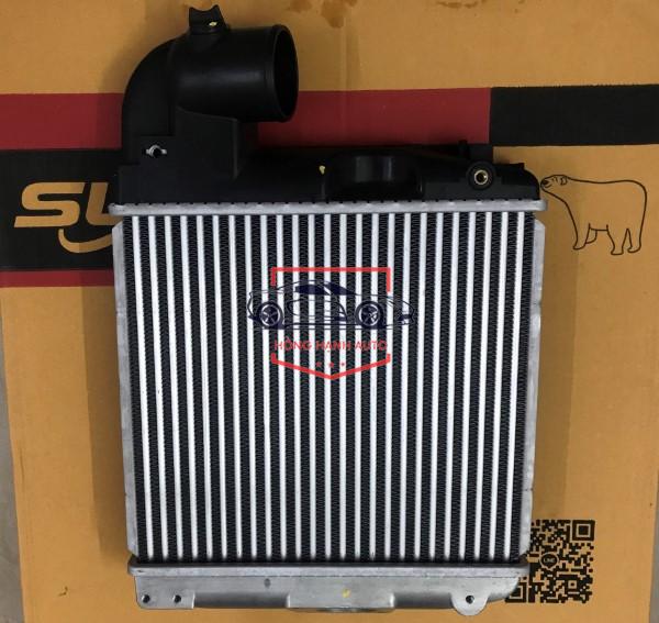 KÉT LÀM MÁT TURBO XE TOYOTA FORTUNER 2010 | 179400L010