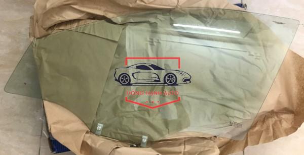 KÍNH CÁNH CỬA TRƯỚC XE CHEVROLET CRUZE 2016 | 95967116