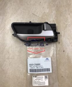 Tay mở cửa trong xe HYUNDAI I20 2014-2018 | 82620C7000RDR