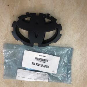 Đế bắt logo ca lăng xe TOYOTA INNOVA 2011-2016 | 753120K020