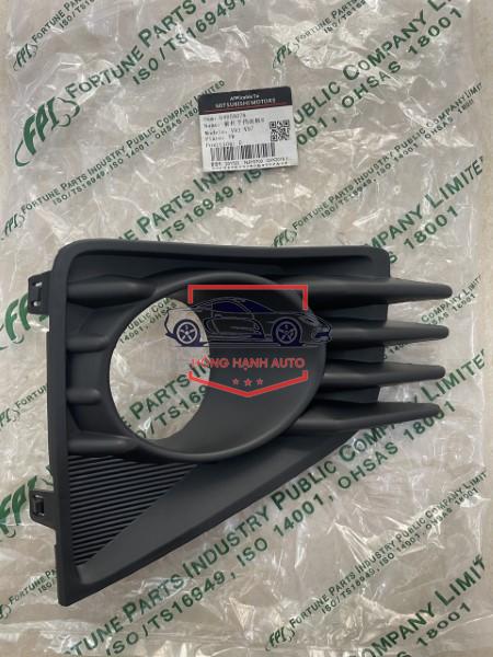 ỐP ĐÈN SƯƠNG MÙ MITSUBISHI ATTRAGE 2020-2024 - 6400J652