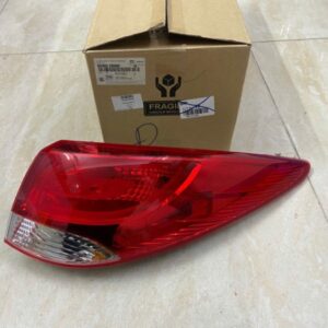ĐÈN HẬU XE HYUNDAI TUCSON 2010 - 924022S000