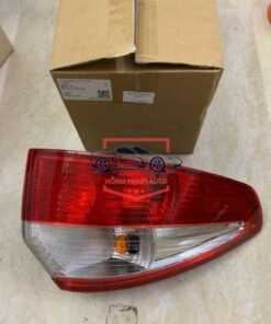 ĐÈN HẬU NGOÀI XE FORD FIESTA 2014-2017 - D6BB13405CB