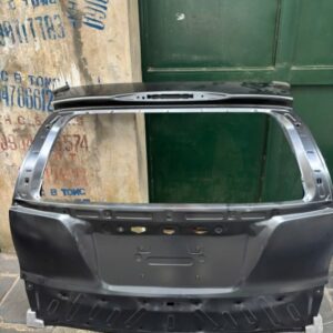 CỐP SAU XE HONDA CRV - 68100T0NU50ZZ