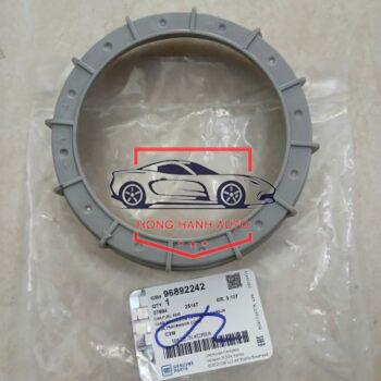 NẮP BƠM XĂNG CHEVROLET SPARK M300 | 96892242