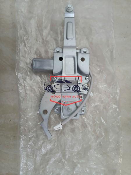 COMPA LÊN KÍNH SAU MAZDA 323 1999-2004 | B25E73590
