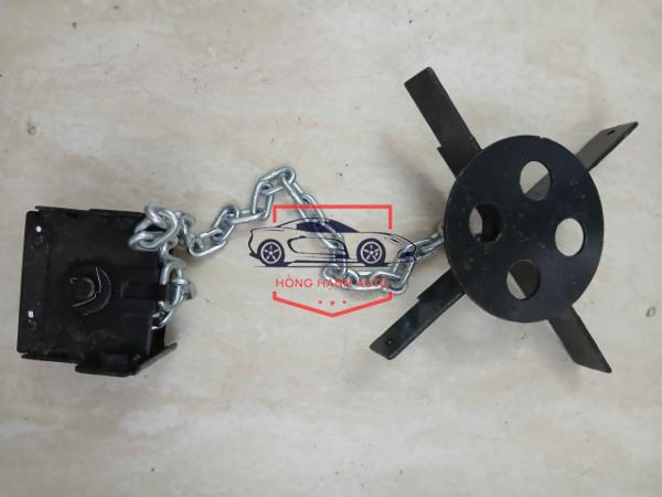 TREO BÁNH DỰ PHÒNG HYUNDAI HD78 D4DB | 6281045052